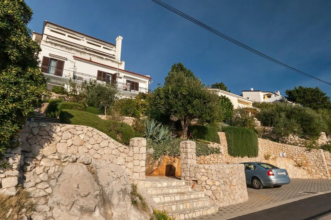 Apartment Direkt An Der Kristallklaren Adria Baska