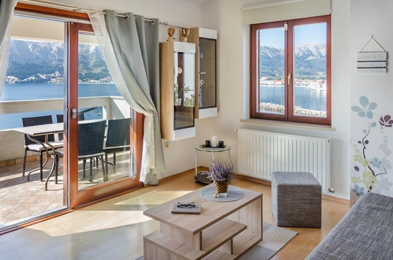 Apartment Direkt An Der Kristallklaren Adria Baska